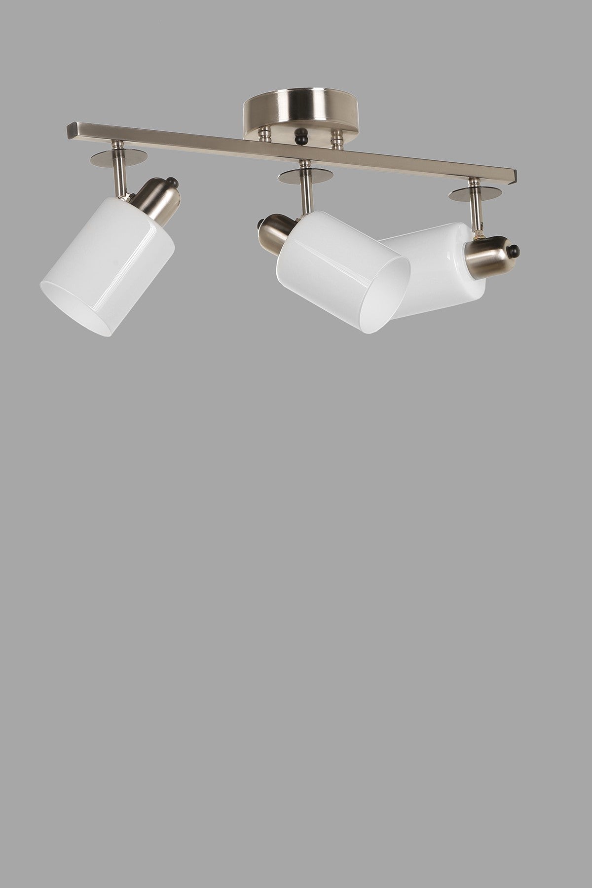 Candelabru Nomi 3 lue sirali mat krom beyaz camli avize - Alb